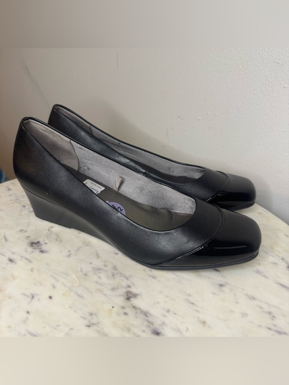 Life Stride Simply Comfort Wedges Size 8.5 M Vegan Leather shoes black